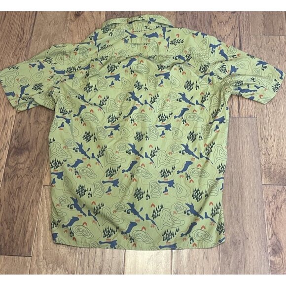 DULUTH Untucked Men's Sz L Tall Green Camping Map Theme Relaxed Fit Button Down - Picture 4 of 6